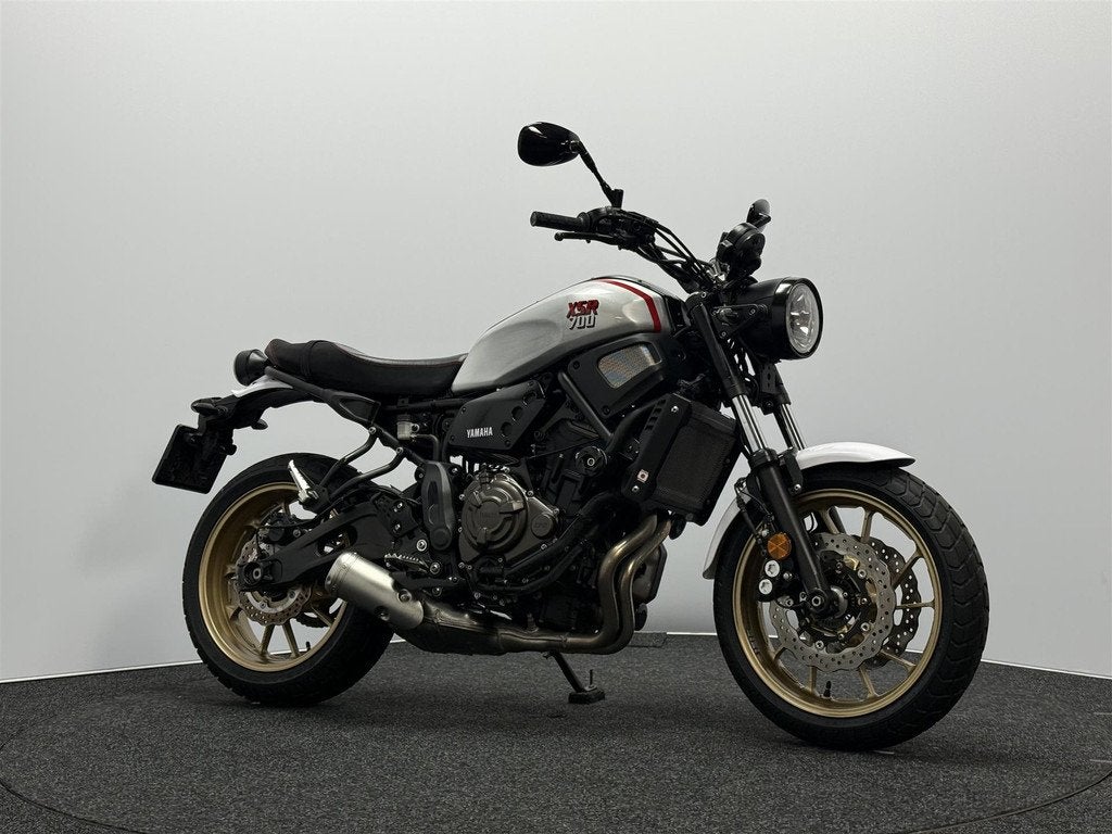 Yamaha XSR 700 XTRIBUTE, Bedrijf, Meer dan 35 kW, 689 cc, ABS