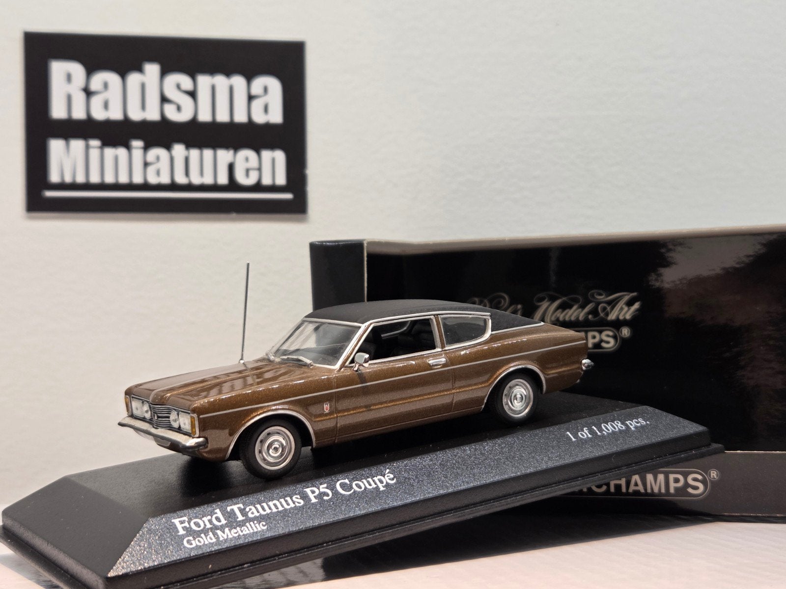 Ford Taunus p5 Coupe - bruin + vinyldak - 1:43 Minichamps, Auto, Nieuw, Ophalen of Verzenden, MiniChamps