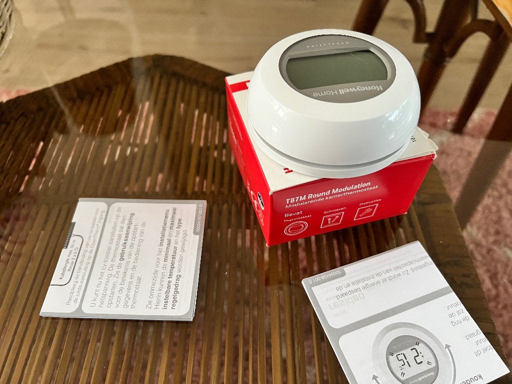 Honeywell Home T87M Round Modulation, Ophalen of Verzenden, Slimme thermostaat, Nieuw