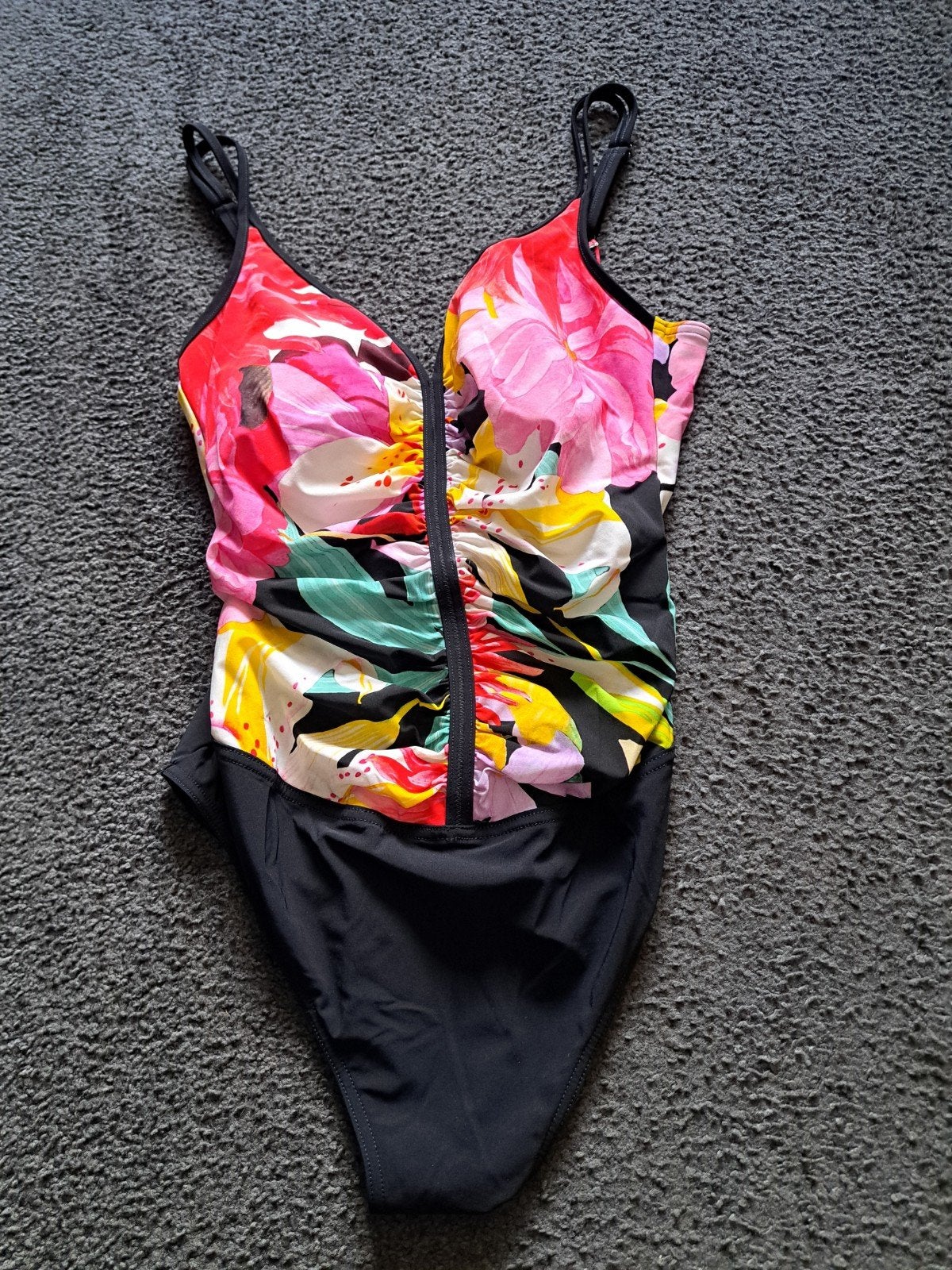 Sunflair Badpak Maat 40 Cup C - Kleurrijk Bloemenpatroon, Overige kleuren, Badpak, Ophalen of Verzenden, Zo goed als nieuw