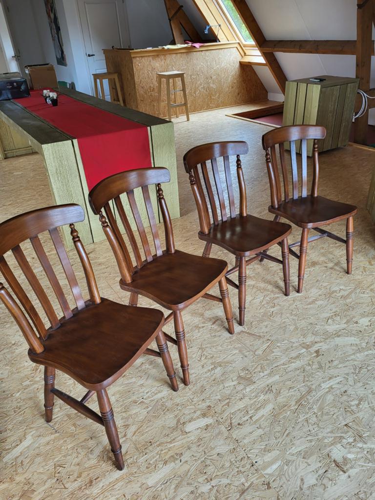4 Windsor antieke stoelen, Ophalen
