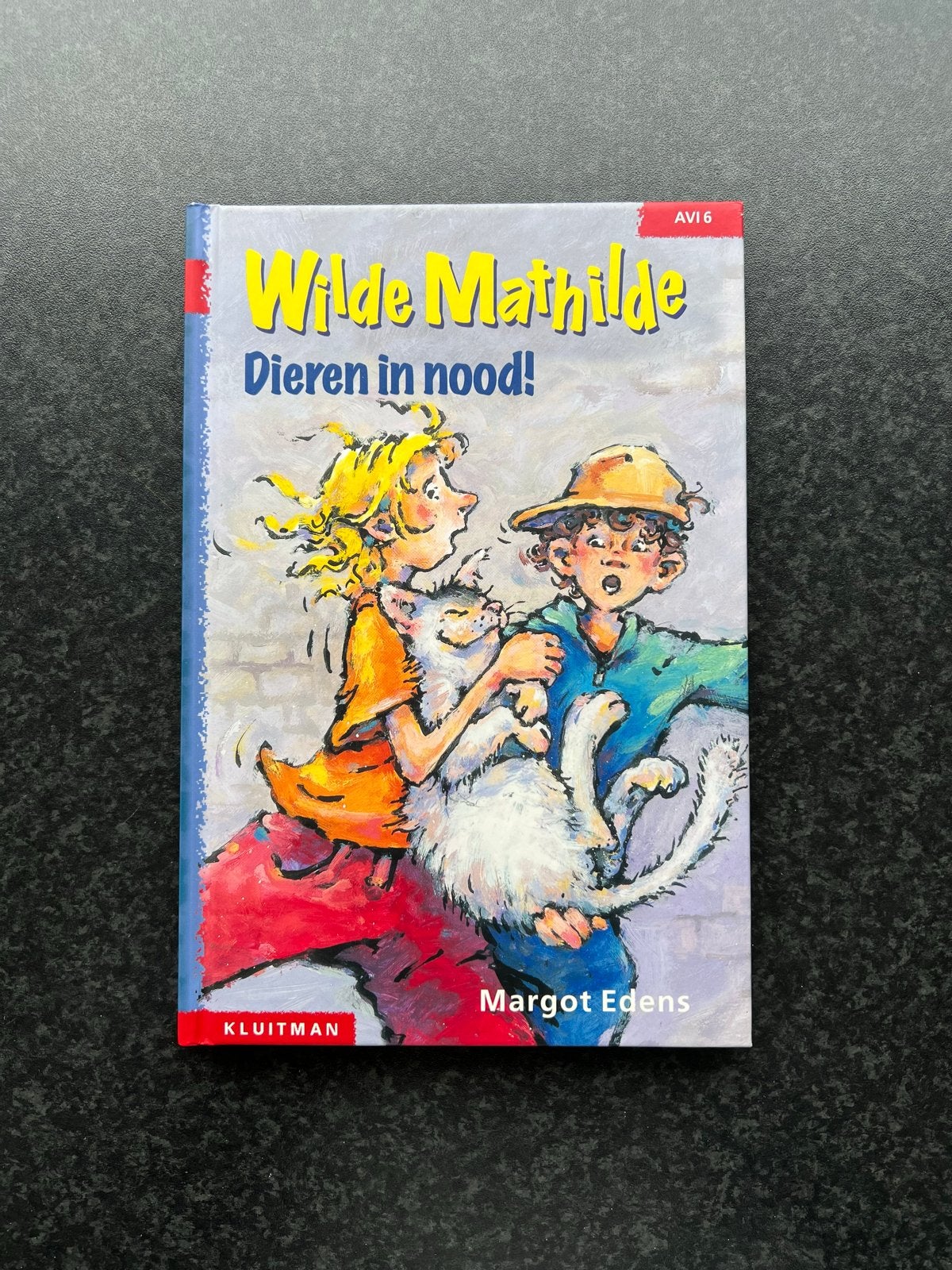 Wilde Mathilde: Dieren in nood! - Margot Edens (AVI 6), Ophalen of Verzenden, Zo goed als nieuw, Fictie algemeen