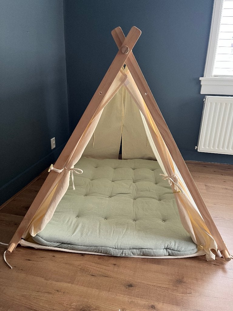 Petite Amélie tipi speeltent “Fête” + groen speelkleed, Ophalen, Zo goed als nieuw
