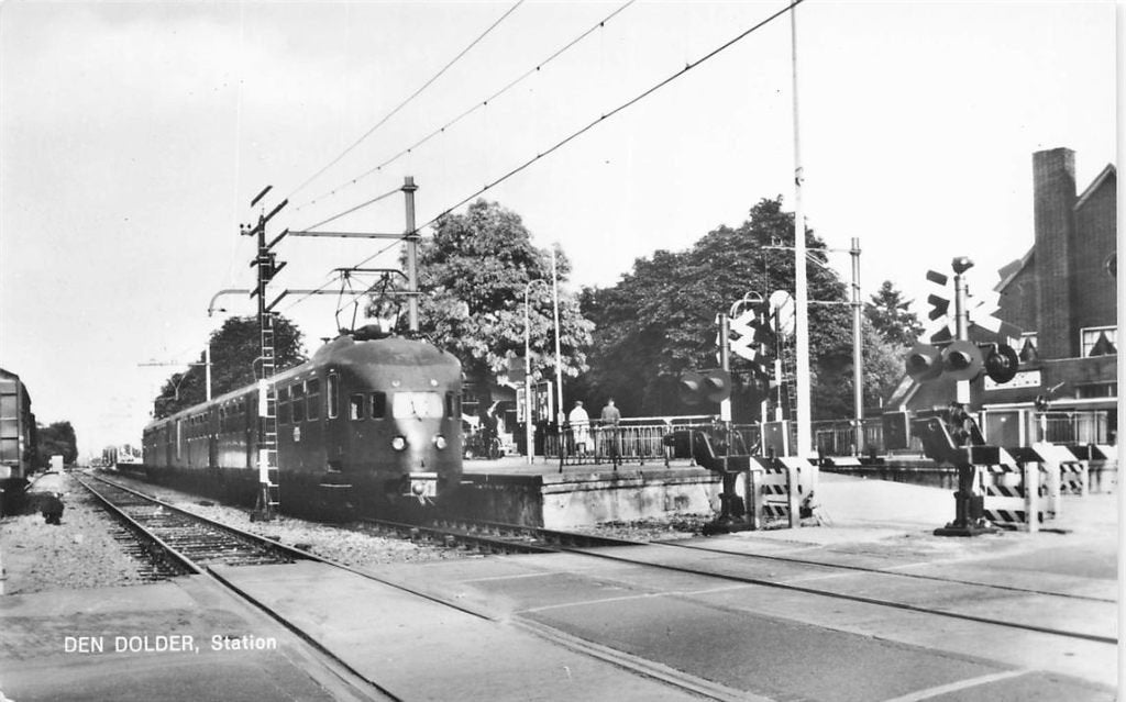 703-007-009 Den Dolder Station, Verzamelen, Ansichtkaarten | Nederland, Utrecht, Voor 1920, Verzenden