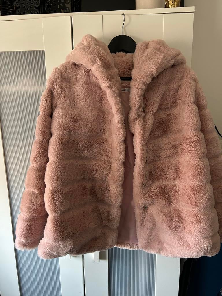 Roze teddy jas met capuchon, Kleding | Dames, Jassen | Winter, Ophalen of Verzenden, Zo goed als nieuw, Maat 38/40 (M), Roze