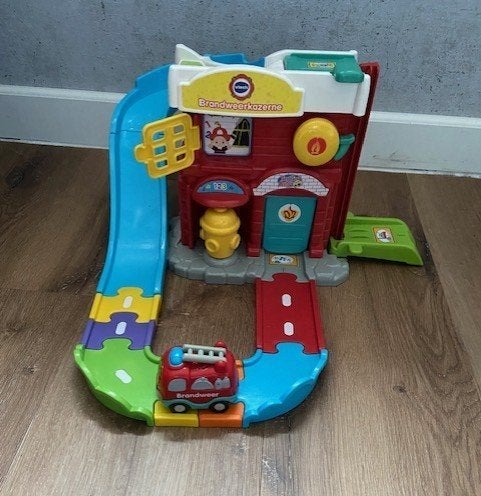 Vtech toet toet Brandweerkazerne, Ophalen of Verzenden, Zo goed als nieuw, 2 tot 4 jaar