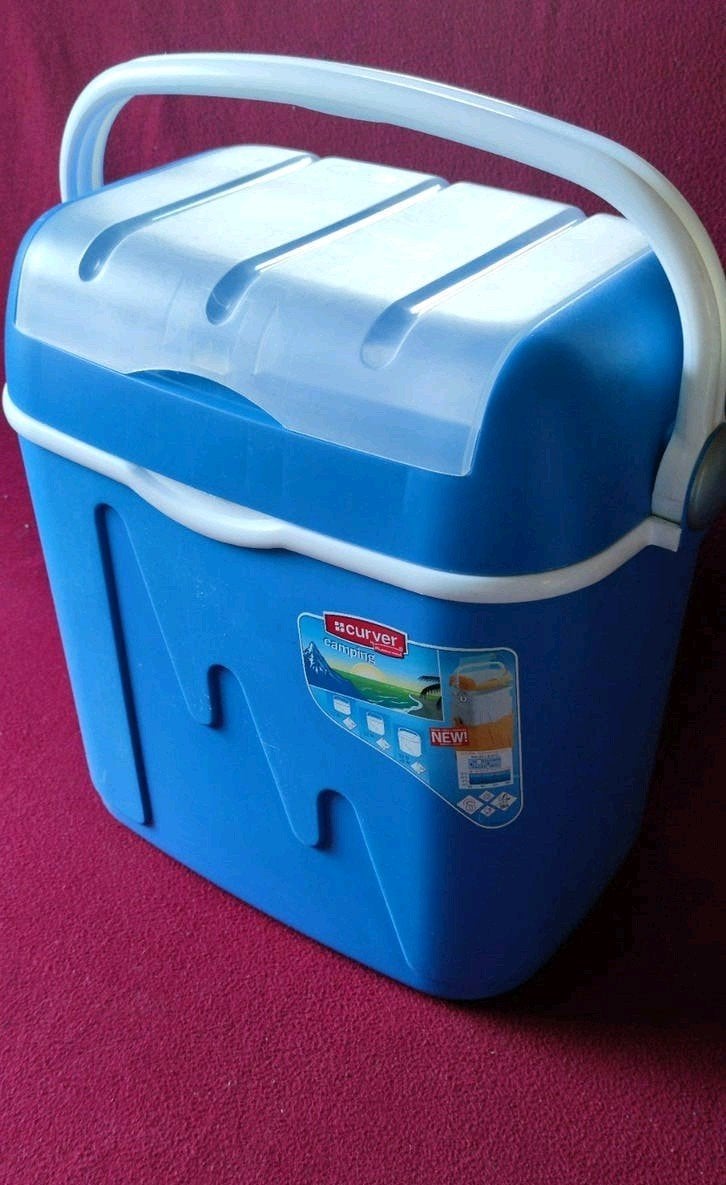 XL Curver Camping Koelbox 32L + 6L - met koelelementen, Caravans en Kamperen, Koelboxen, Ophalen of Verzenden, Gebruikt, Koelbox