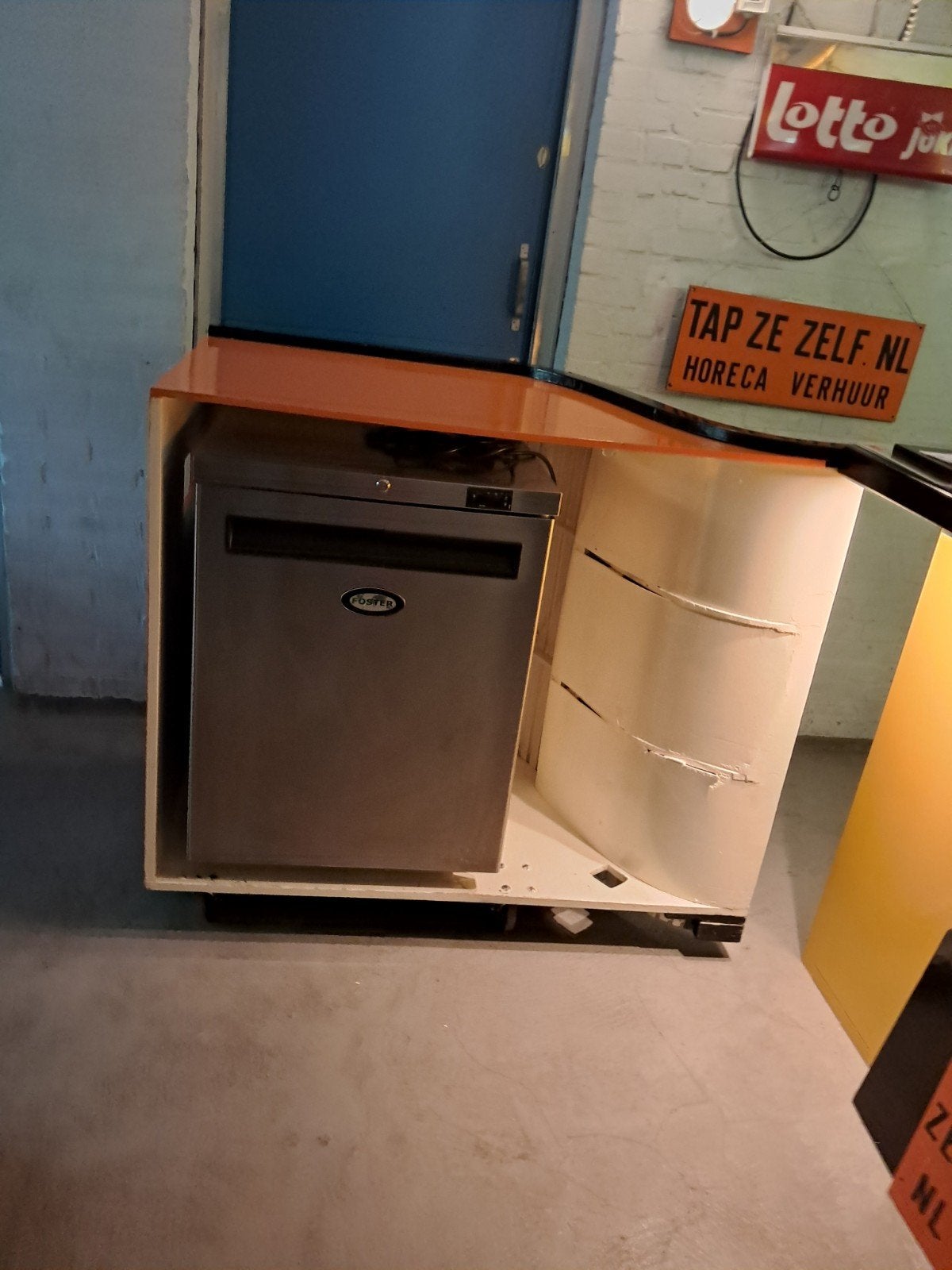 Te  Huur,   Te Koop  mobiele.  WK  Bar., Witgoed en Apparatuur, Thuistaps, Gebruikt, Overige merken, Ophalen