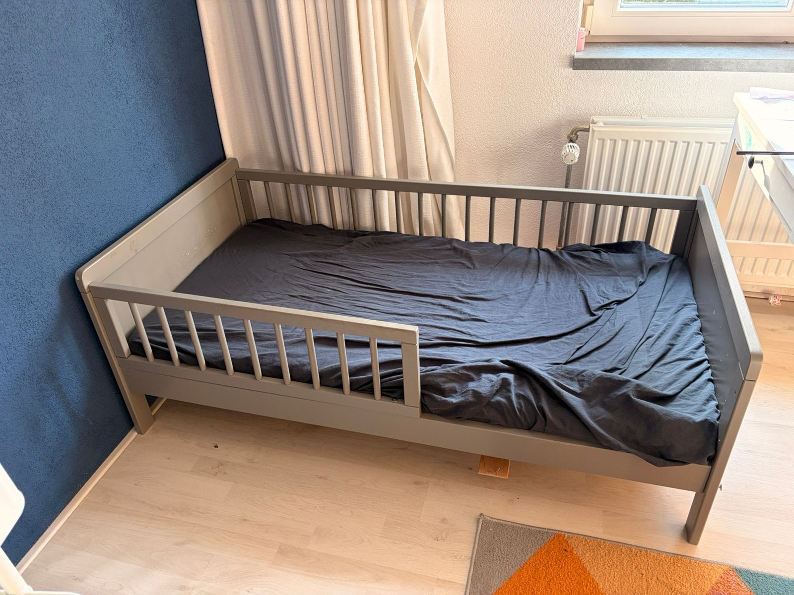 Opknap Peuterbed met lattenbodem en matras, Kinderen en Baby's, Ophalen, Gebruikt, 70 tot 85 cm, Lattenbodem