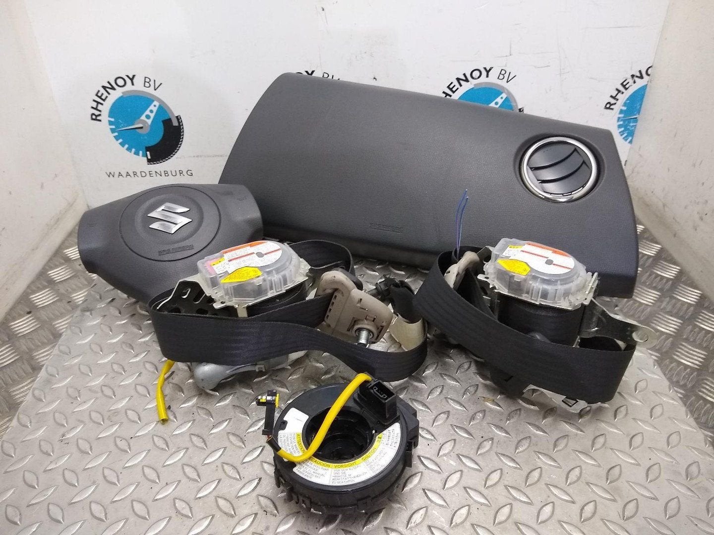 SUZUKI SWIFT 1.3 Shogun AIRBAG SET 2008, Gebruikt, -, -, Ophalen of Verzenden