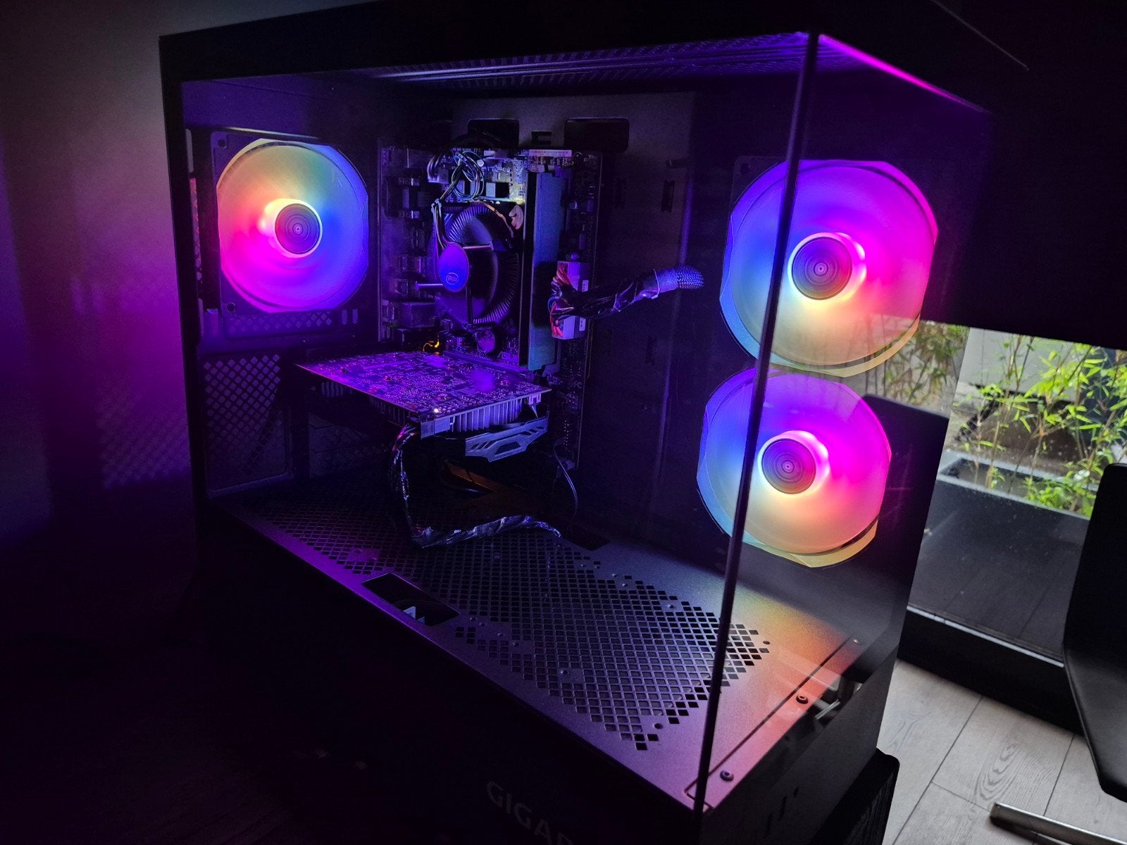 Mooie i5 game pc 16GB RAM Windows 11, Computers en Software, Desktop Pc's, Ophalen, Zo goed als nieuw, 3 tot 4 Ghz