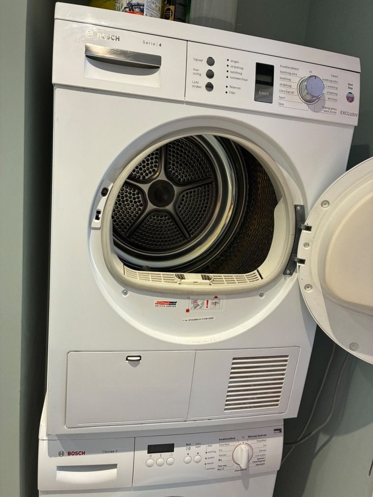 Foto 3 van Bosch Serie 4 condensdroger 7 kg – goed werkend