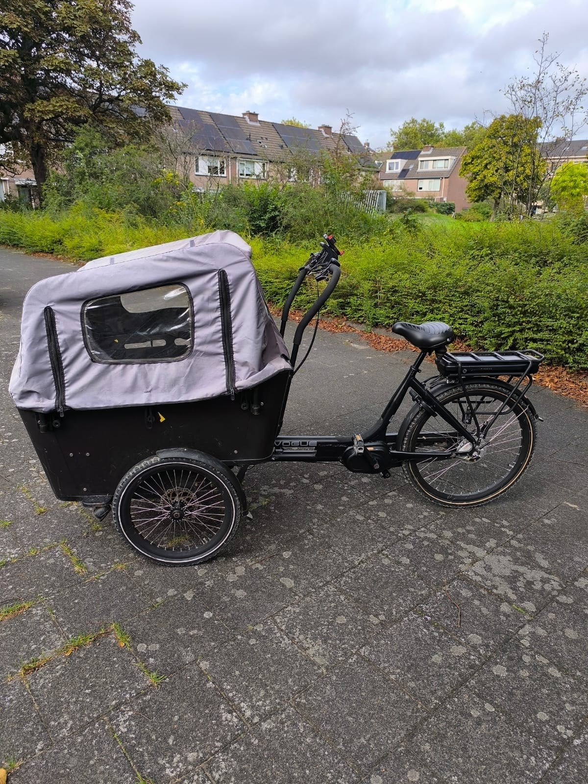 Elektrische bakfiets Vogue Carry 3 -Lage kilometerstand, Ophalen, Zo goed als nieuw, 4 kinderen of meer