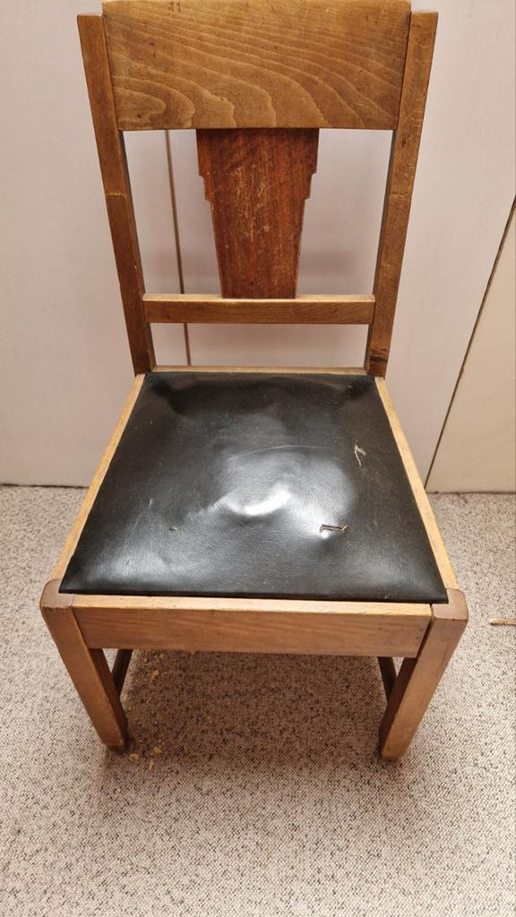 Houten oude stoel, Antiek en Kunst, Ophalen