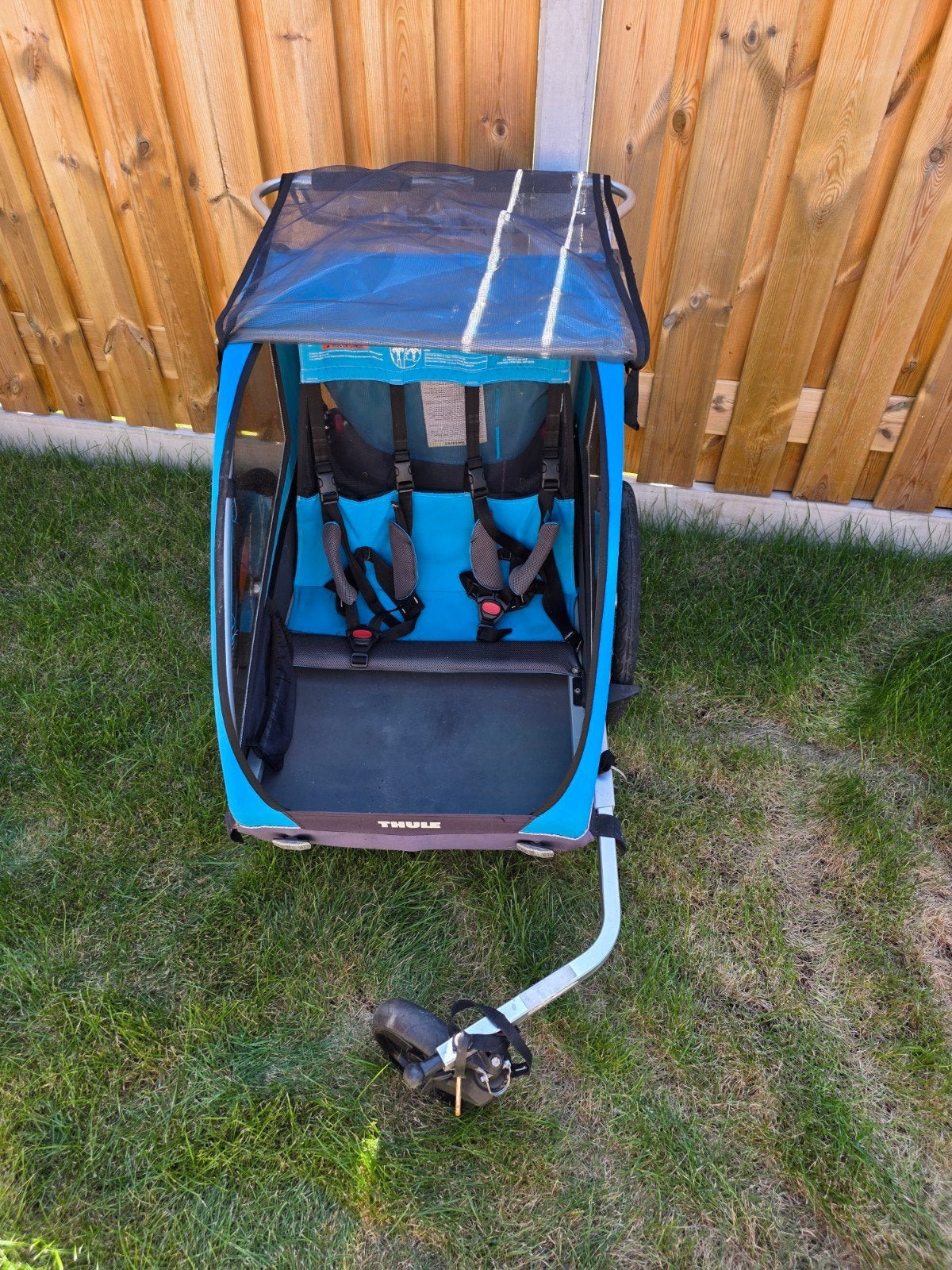 Thule Coaster XT fietskar voor kinderen - Blauw/Paars, Ophalen, Zo goed als nieuw, 40 tot 60 kg, Thule