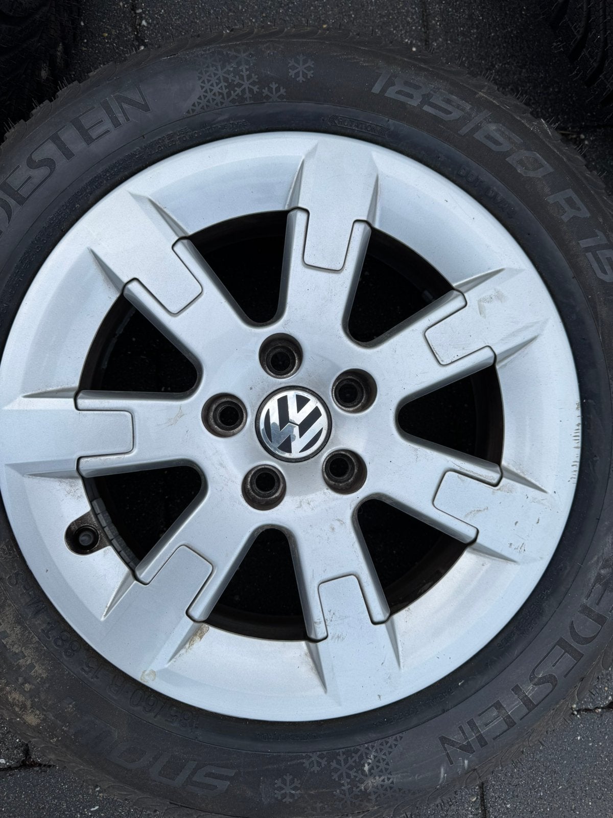 Winterbanden(nieuw) met velg voor VW Polo 185/60 R15, Ophalen, Nieuw