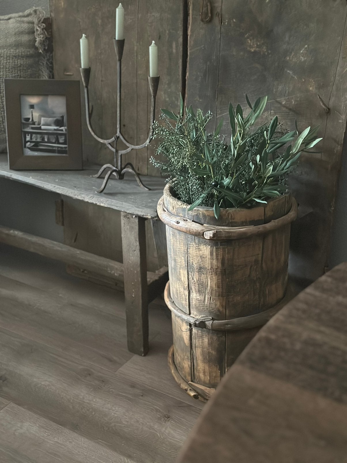 Oude houten  Tibetaanse boterton, Ophalen of Verzenden, Hout, Landelijk