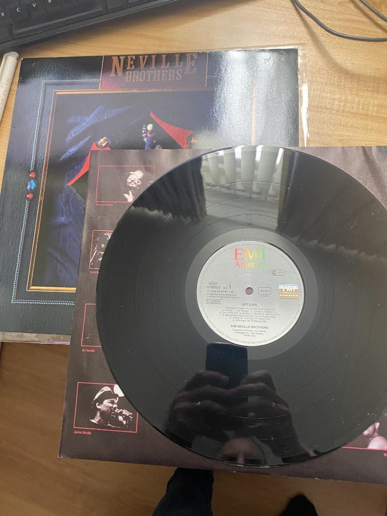 The Neville Brothers – Uptown, 1980 - 1989, Ophalen of Verzenden, Zo goed als nieuw, 12 inch