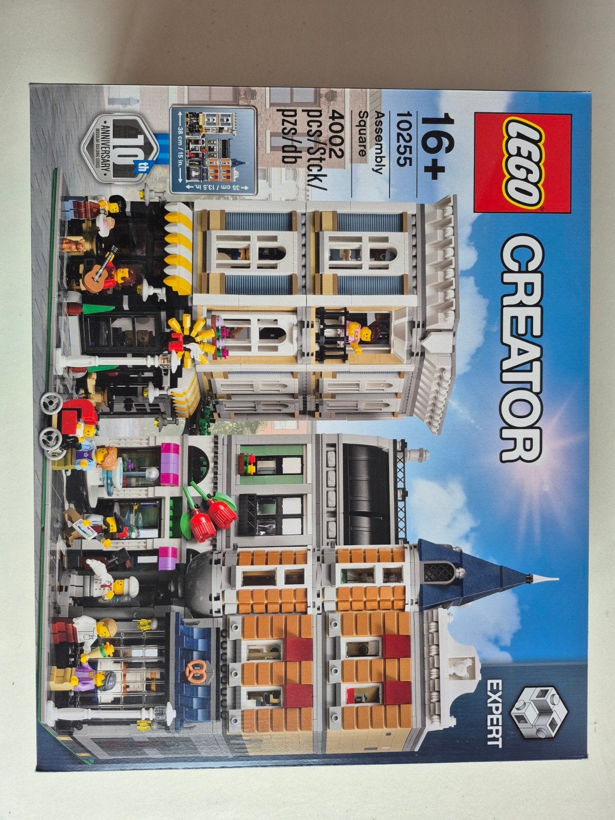 LEGO Creator Expert 10255 Assembly Square - Nieuw & Geseald, Ophalen of Verzenden, Nieuw
