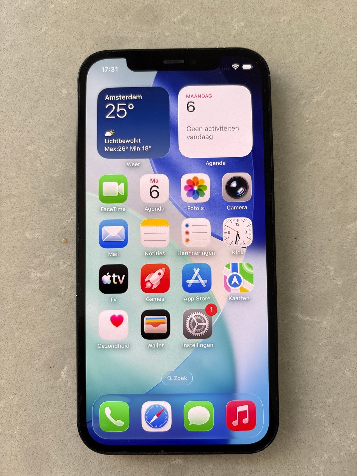 iPhone 12 64GB Zwart - Goede staat, batterij 79%, Telecommunicatie, Mobiele telefoons | Apple iPhone, Gebruikt, Zwart, Ophalen of Verzenden