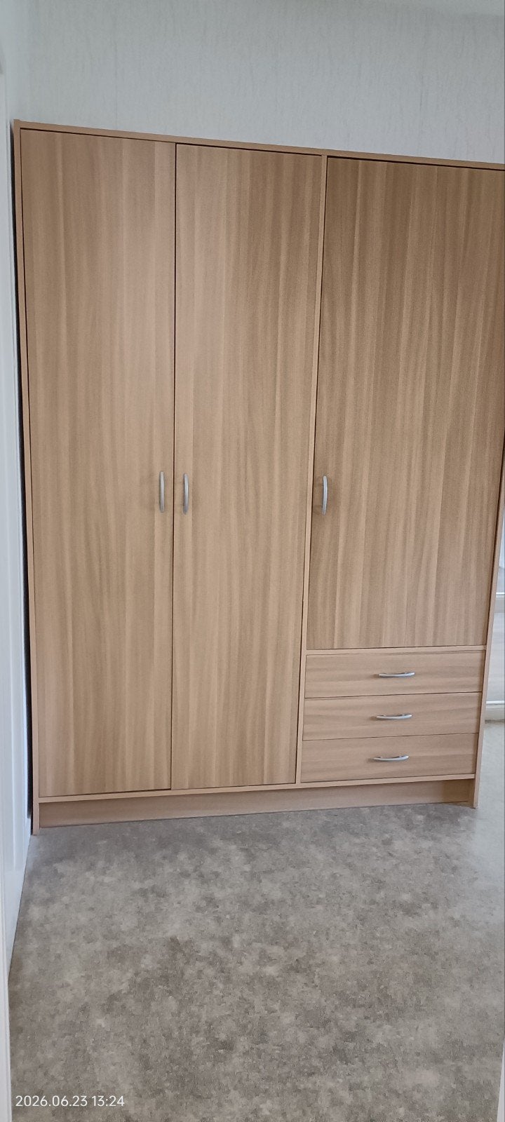 Kledingkast met lades en deuren - Zo goed als nieuw, Huis en Inrichting, 100 tot 150 cm, Zo goed als nieuw, Modern, 150 tot 200 cm