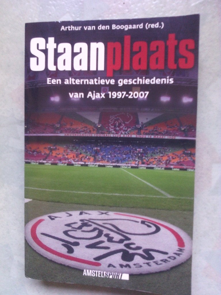 voetbalboek- Staanplaats, Ophalen of Verzenden, Zo goed als nieuw, Balsport