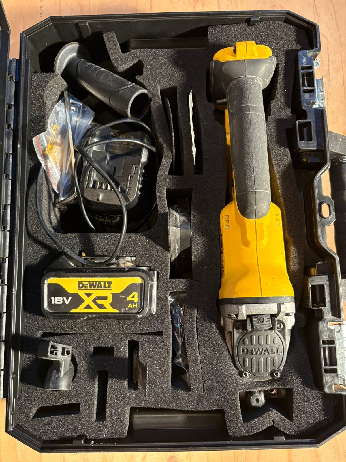 Dewalt 18v slijpmachine, Ophalen, Zo goed als nieuw, Boor- en Schroefmachine