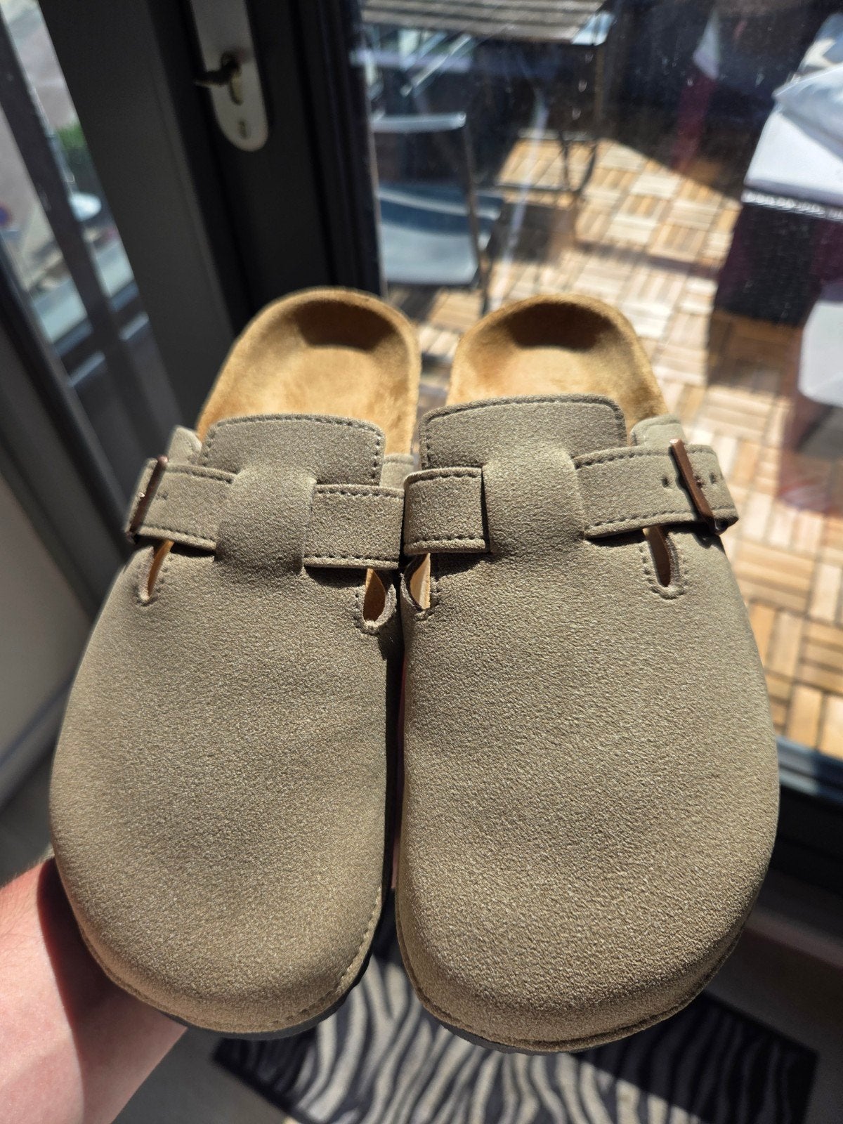 Premium Suède Clogs – Klassiek - Taupe / EU 43, Bruin, Nieuw, Nudge Comfort, Sandalen of Muiltjes
