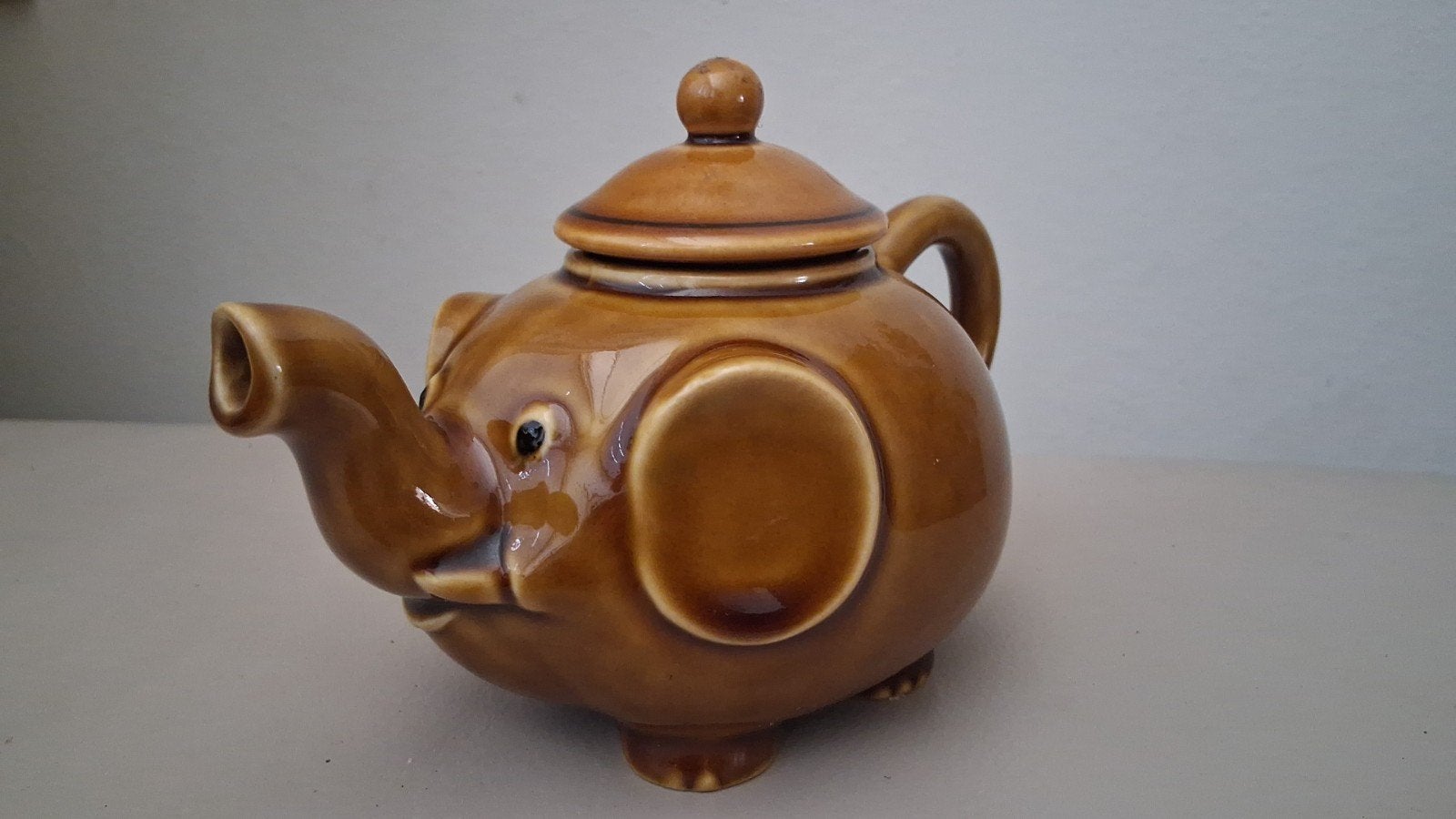 Vintage Olifant Theepot - Uniek en Decoratief, Antiek en Kunst, Ophalen of Verzenden