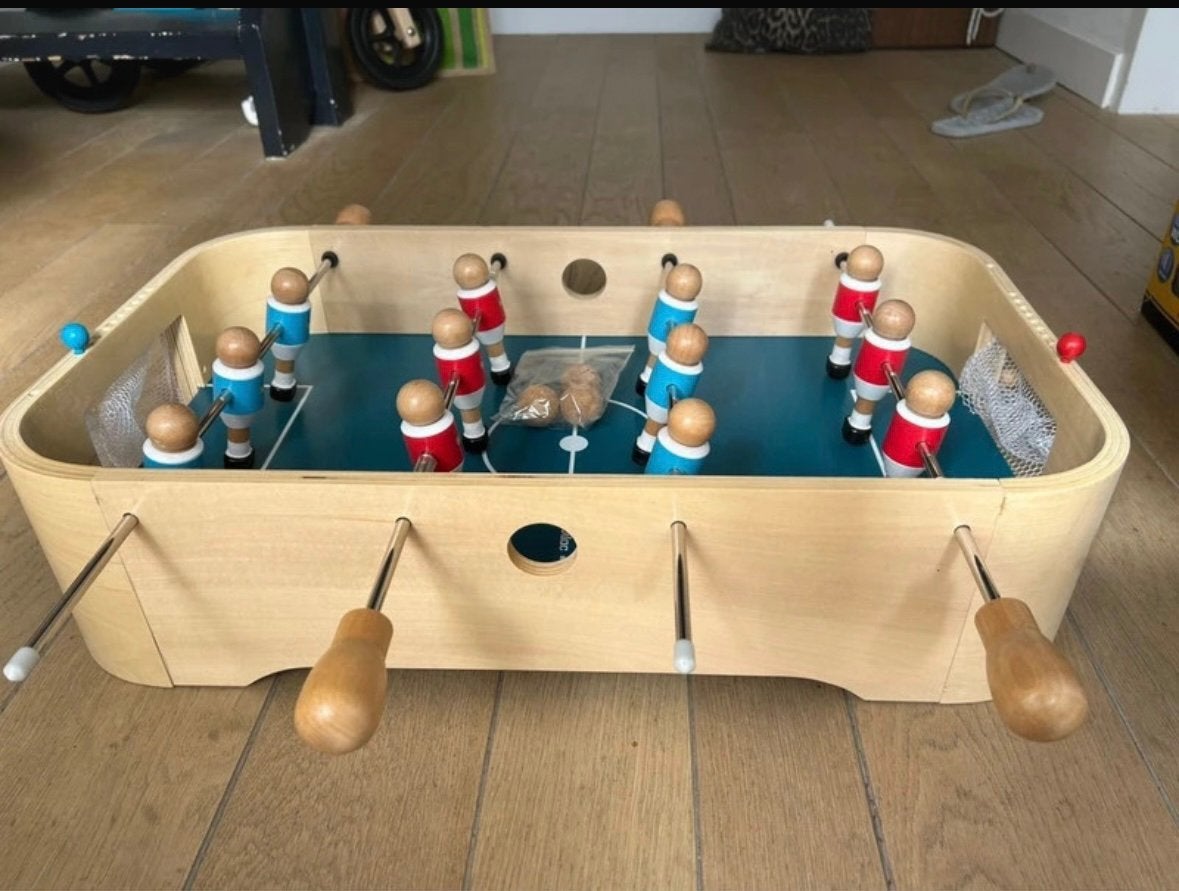 2 in 1 air-hockey en tafelvoetbal spel, Ophalen of Verzenden, Zo goed als nieuw