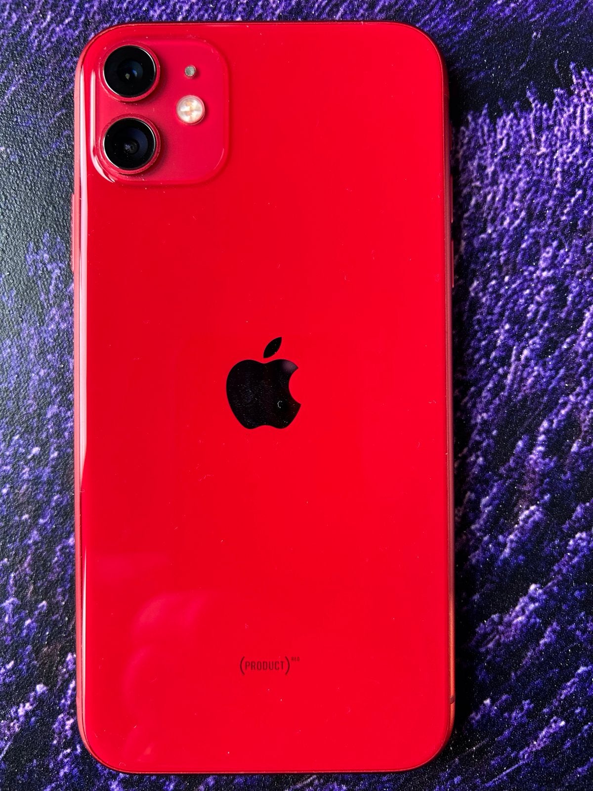Rode iPhone 11 128GB - in nieuwstaat!, Telecommunicatie, 128 GB, Zo goed als nieuw, 81 %, Zonder simlock