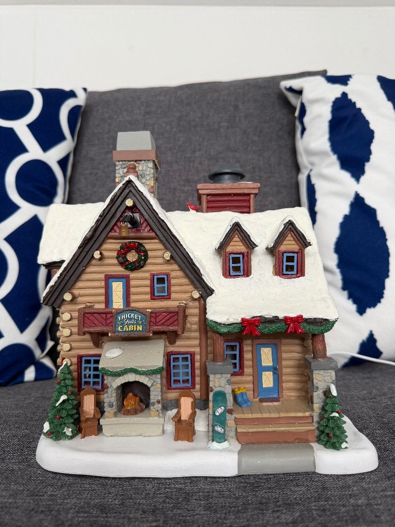 Lemax Thicket Falls Cabin – Vail Village 2021, Diversen, Ophalen of Verzenden, Zo goed als nieuw
