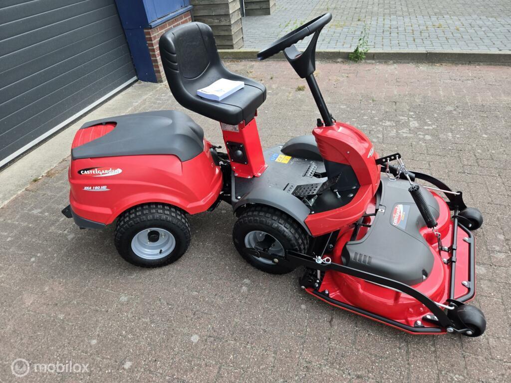 Zitmaaier  castelgarden  frontmaaier  4wd, Ophalen, Zo goed als nieuw, Mulchfunctie