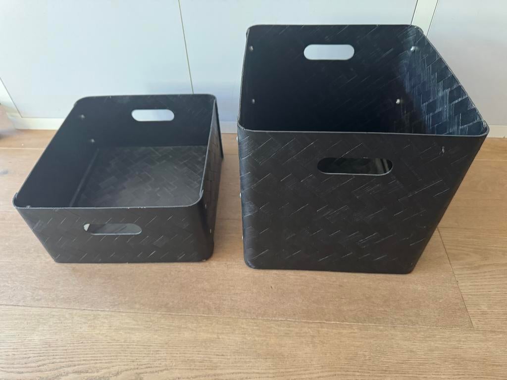 2 opberg kratjes Ikea Bullig. Zwart visgraat bamboe, Ophalen, Zo goed als nieuw, 50 tot 100 cm