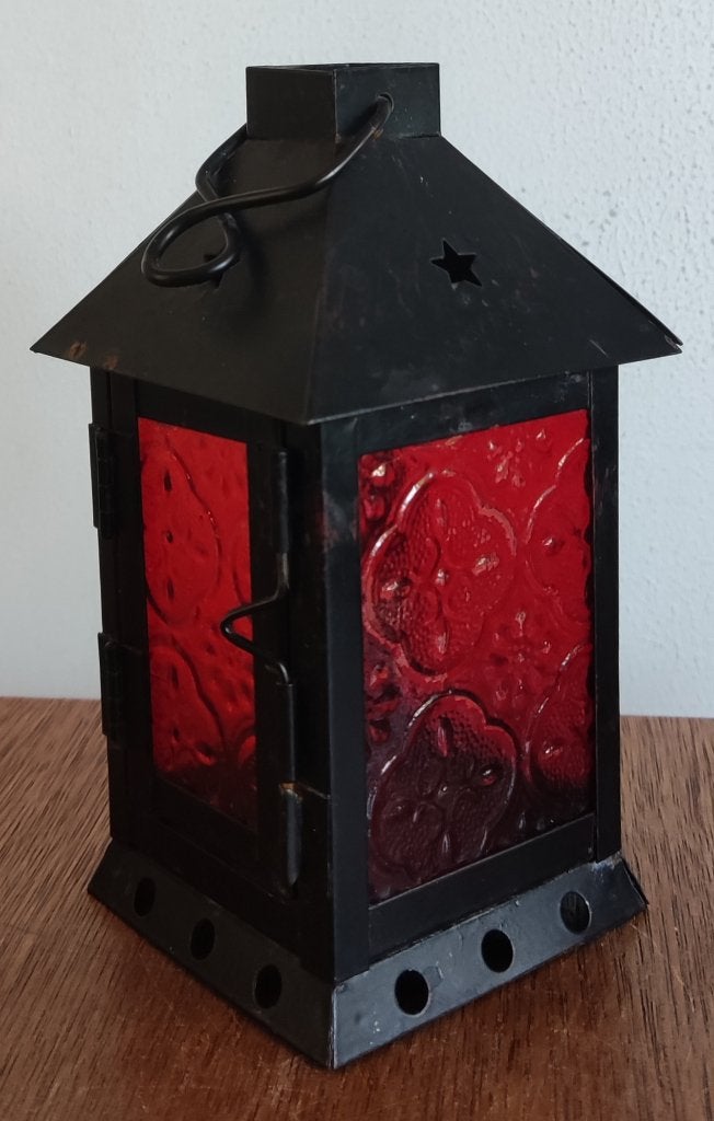 IJzeren waxinelichtje houder met rood glas, Antiek en Kunst, Antiek | Glas en Kristal, Ophalen of Verzenden