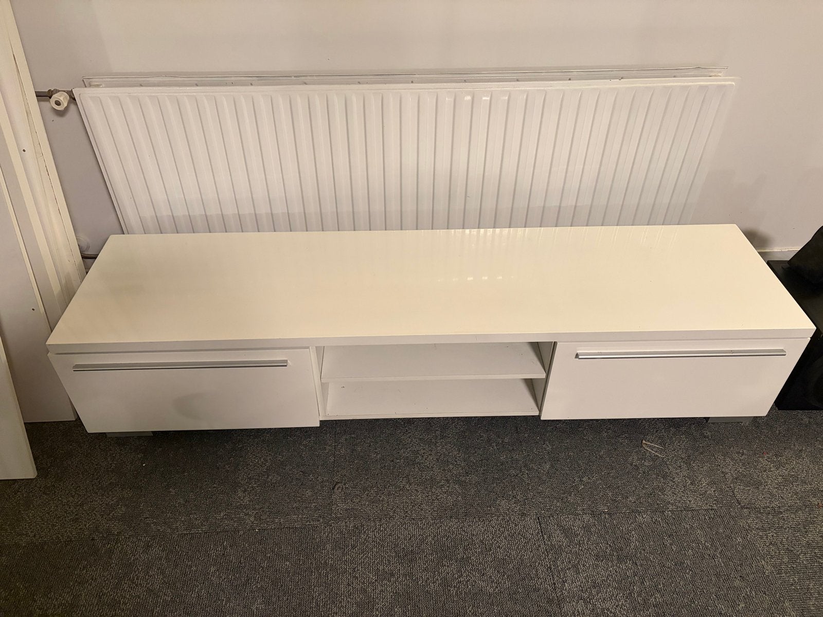 Ikea TV meubel wit 180cm breed, 55cm diep, Huis en Inrichting, Kasten | Televisiemeubels, Ophalen, Overige materialen, Gebruikt