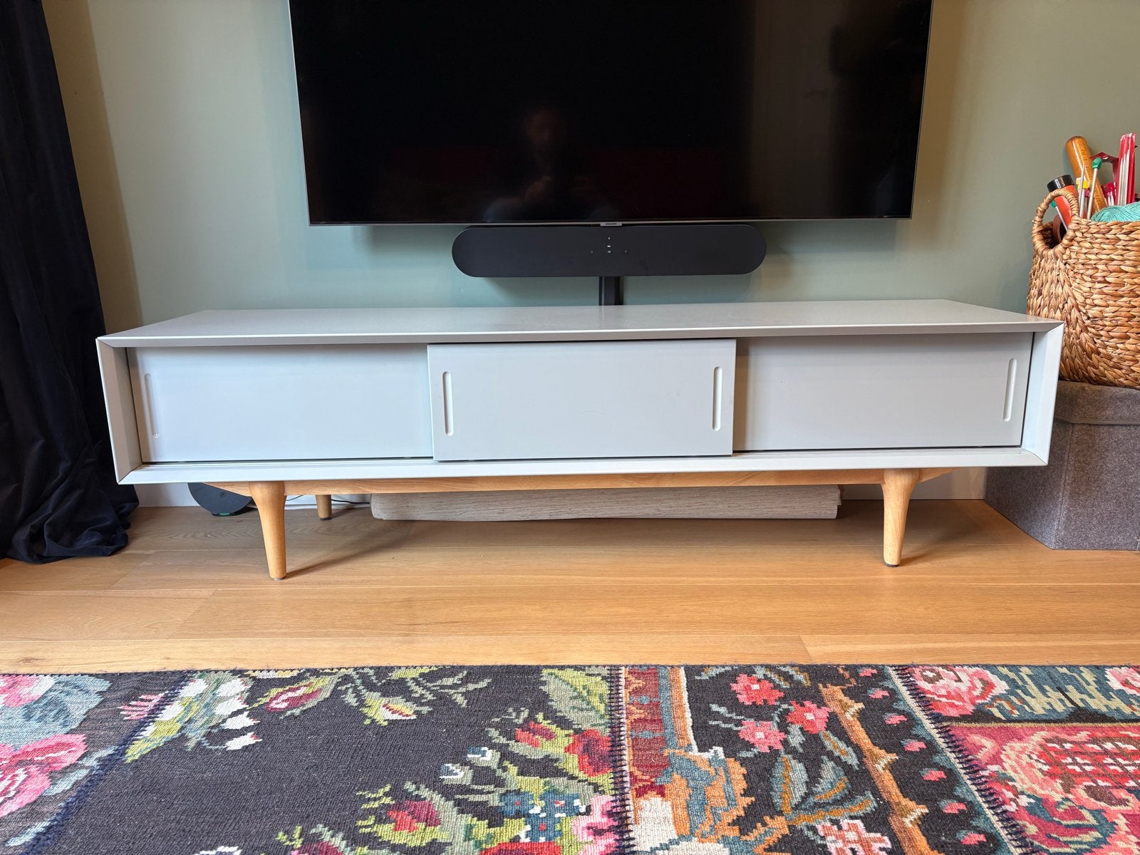 Ruijch Retro TV-meubel - IJs Grijs, Gebruikt, 150 tot 200 cm, Ophalen of Verzenden, Minder dan 100 cm