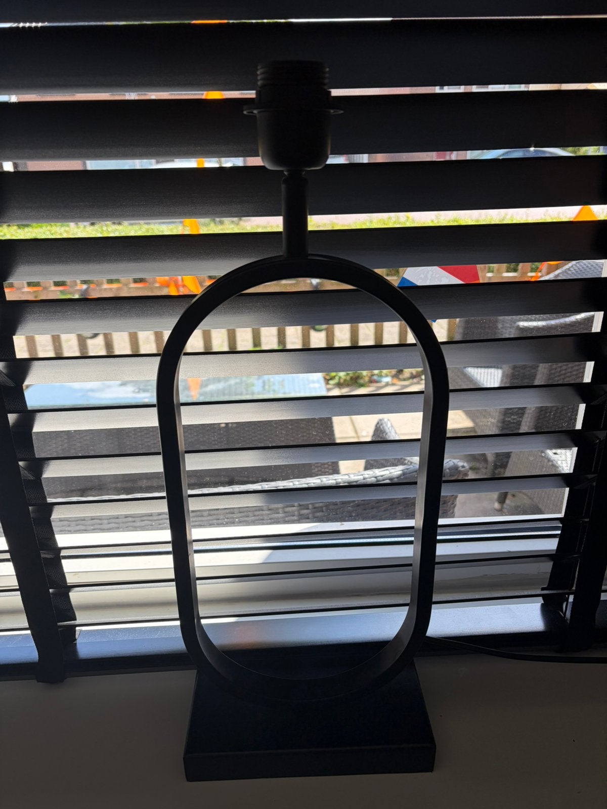 Light en living tafellamp, Ophalen, Zo goed als nieuw