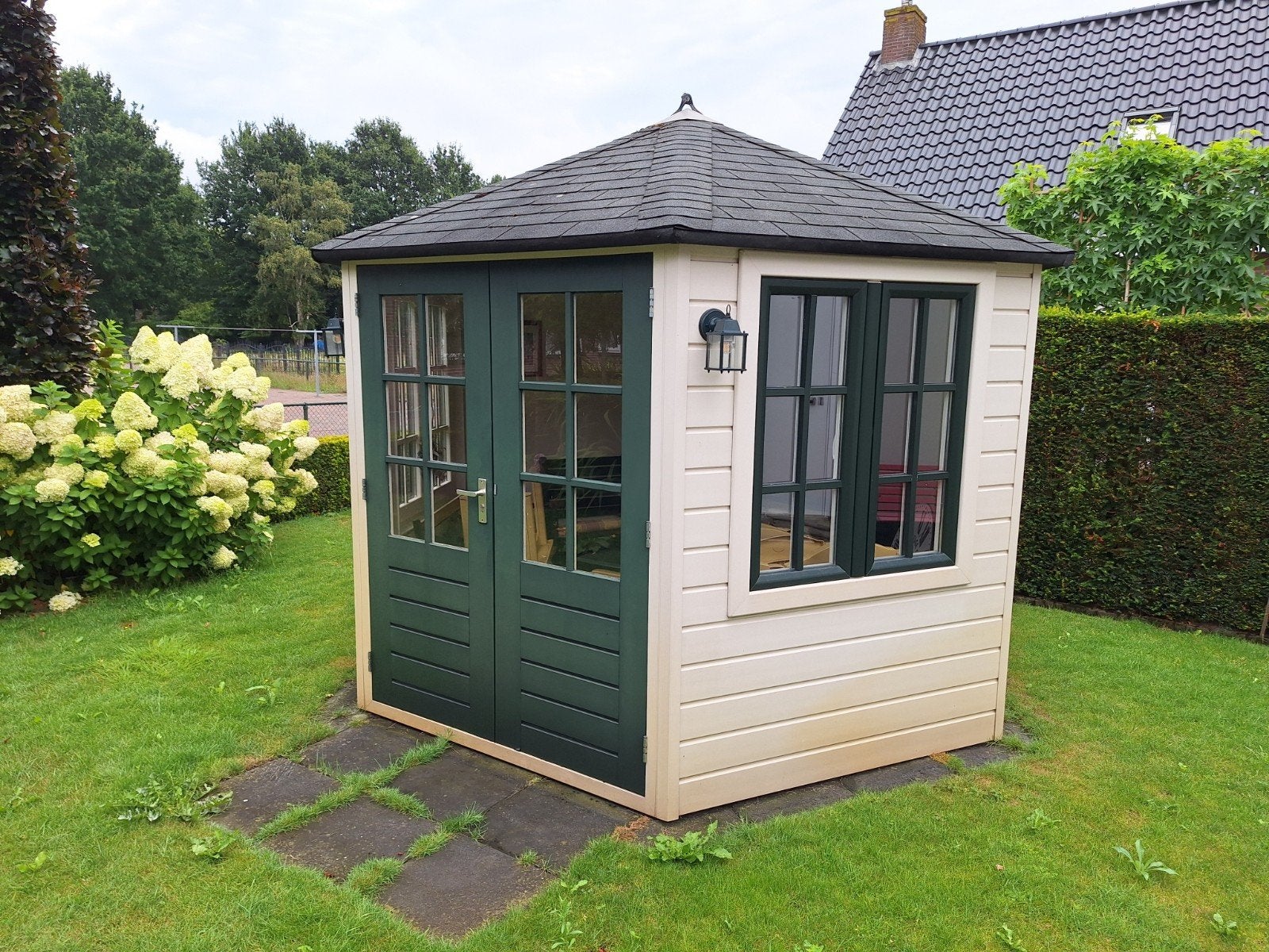 Compact kunststof tuinhuis, Ophalen, Kunststof, Gebruikt, Tuinhuis