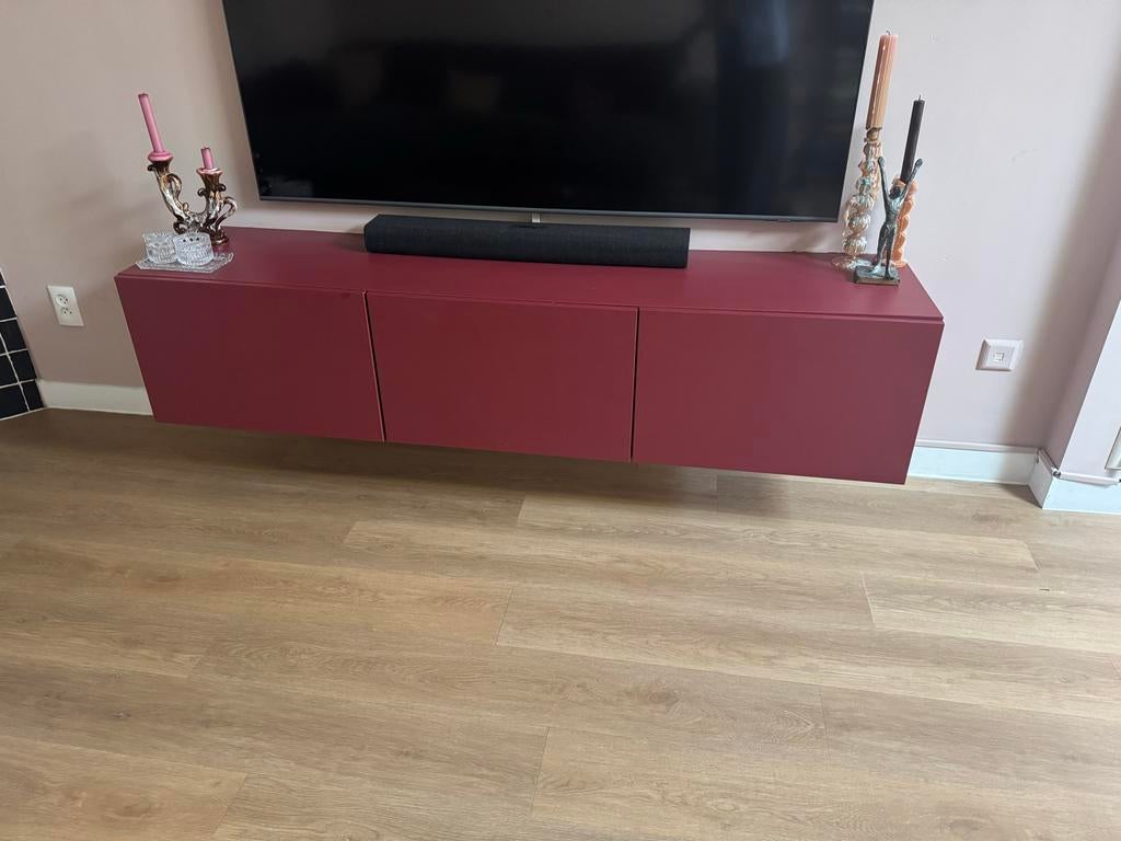 IKEA Besta TV-meubel - Burgundy Rood Zwevend, Ophalen, Overige materialen, 150 tot 200 cm, Zo goed als nieuw