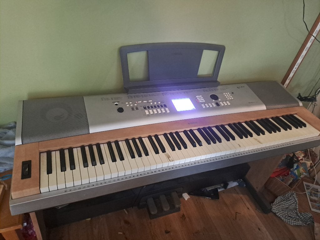 Yamaha digitale piano / keyboard portable grand DGX-630, Ophalen, Gebruikt, Bruin, Digitaal