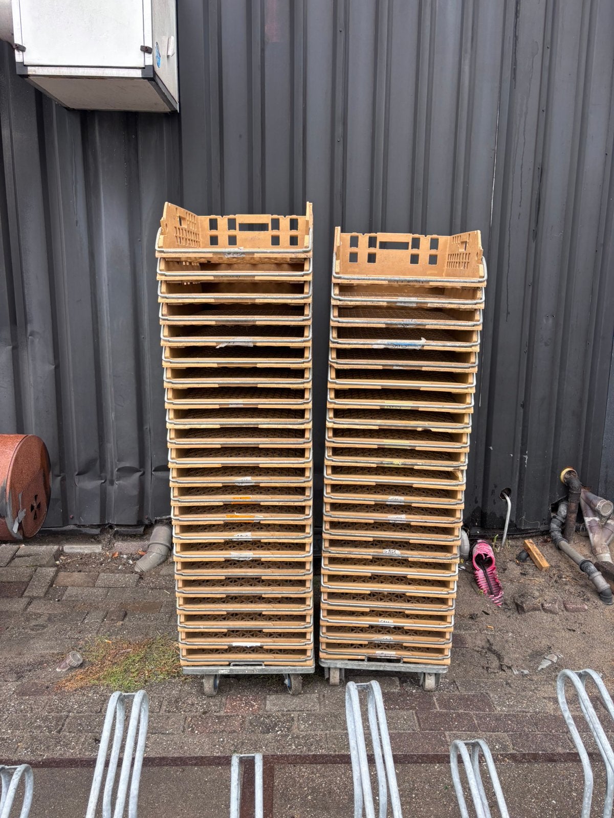 Bakkerij broban kratjes, Doe-het-zelf en Verbouw, Kratten en Dozen, Ophalen, Gebruikt, 40 tot 60 cm, 50 tot 75 cm