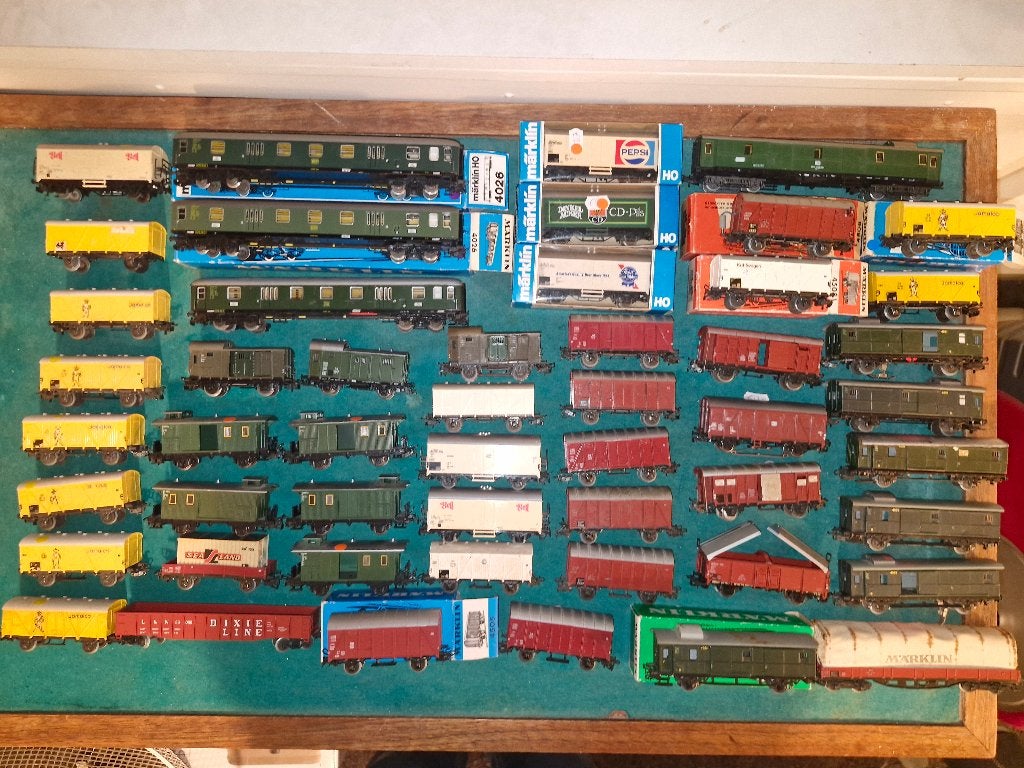 Märklin H0 – partij goederenwagens – 53 stuks, Wisselstroom, Gebruikt, Wagon, Ophalen of Verzenden