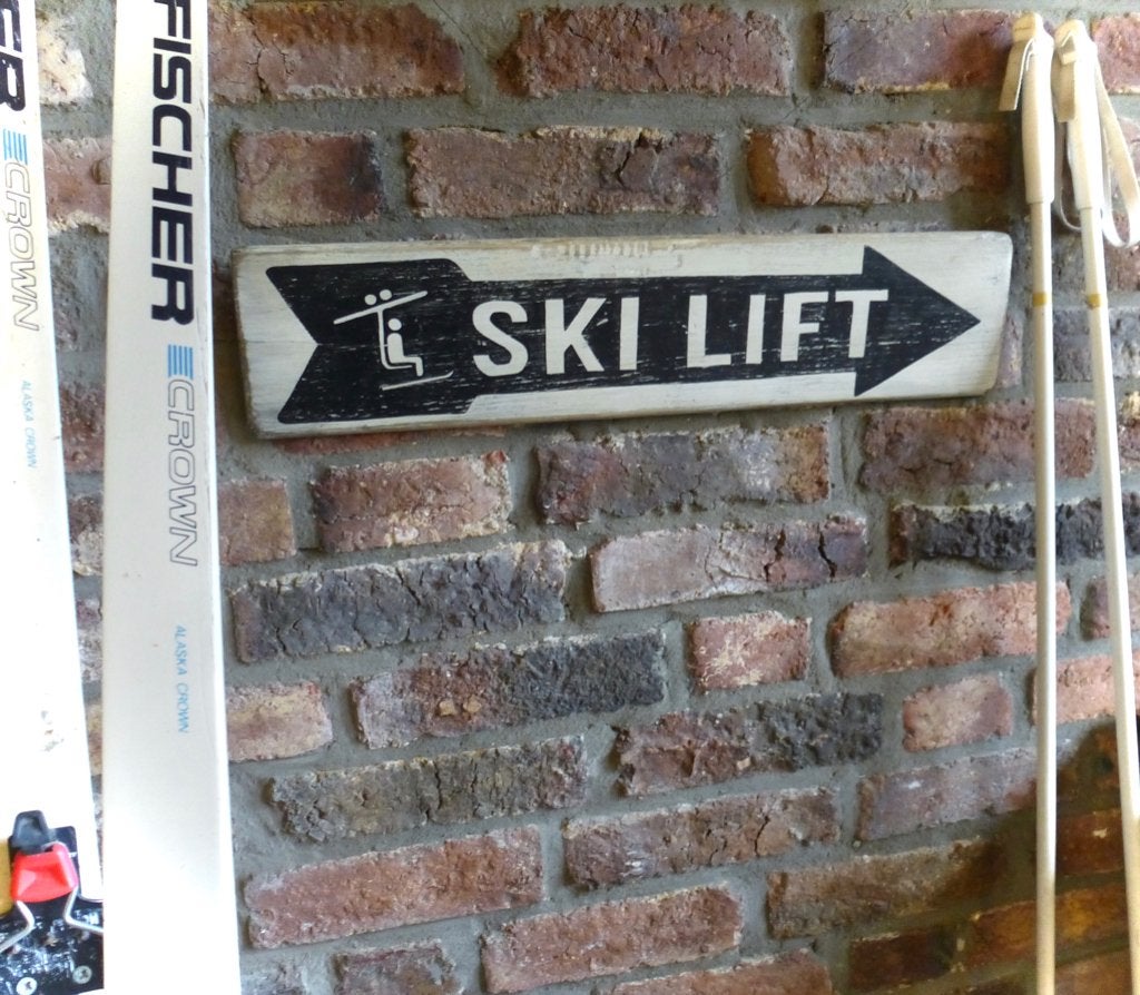 Handgeschilderd houten Après Ski bord / Ski Lift / winter, Hout, 13 cm, Ophalen of Verzenden, B6
