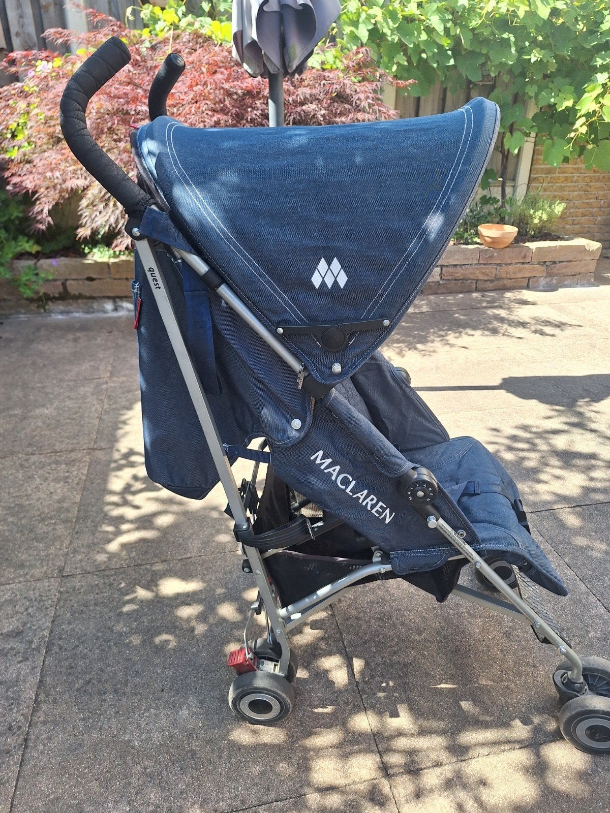 Maclaren Quest buggy met regenhoes in denim, Ophalen of Verzenden, Gebruikt, Kinderwagen, Overige merken
