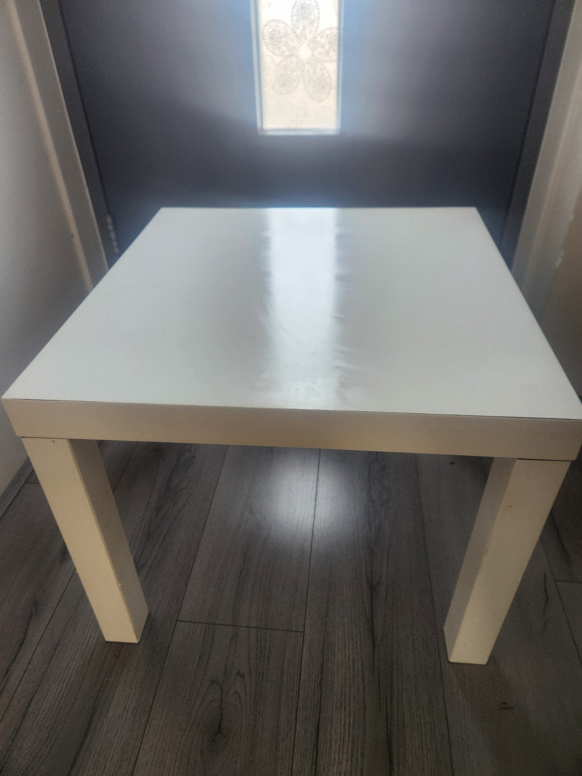 Witte bijzettafel - Zo goed als nieuw, Ophalen, Modern minimalistisch, 50 tot 100 cm, Vierkant