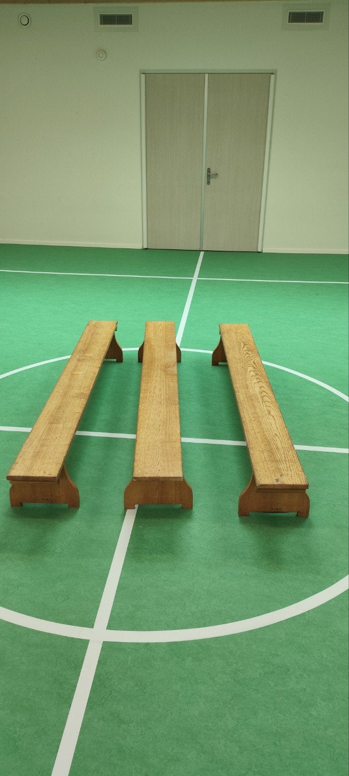 Turnbanken (3 stuks) - Ideaal voor gymzaal of sportclub, Ophalen, Gebruikt