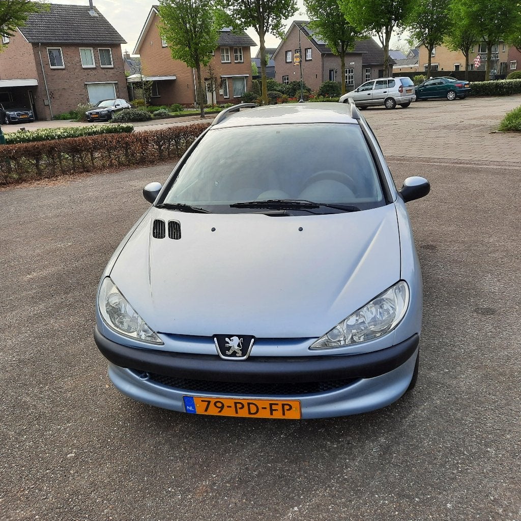 Peugeot 206 1.4 SW XS 2004 Grijs, Voorwielaandrijving, Stof, 4 cilinders, Origineel Nederlands