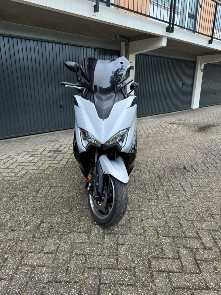 Yamaha TMAX 530 DX, Motoren, Motoren | Yamaha, Nieuw, Minimaal motorrijbewijs A2, Automaat, Handvatverwarming