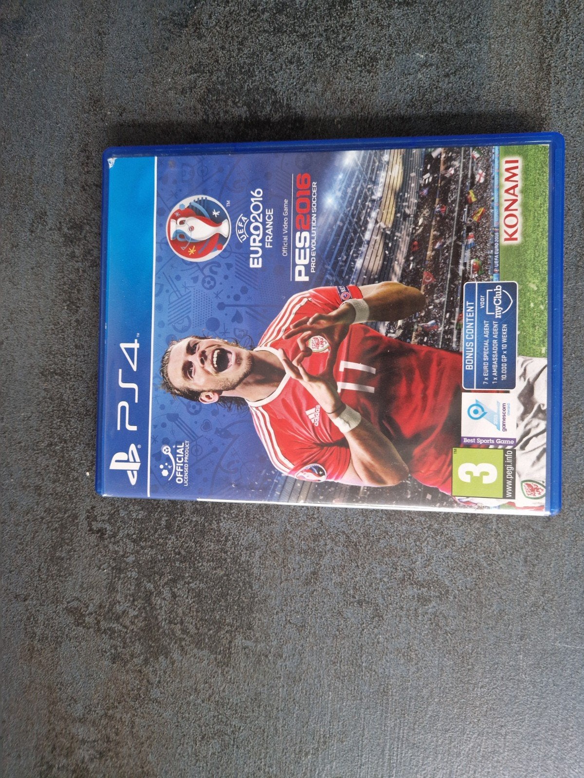PES 2016 Pro Evolution Soccer PS4, 1 speler, Ophalen of Verzenden, Zo goed als nieuw, Eén computer